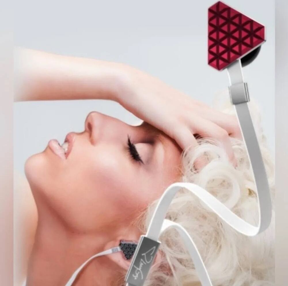 Heartbeats by Lady Gaga x Beats Earbuds 💖 Lightly Used